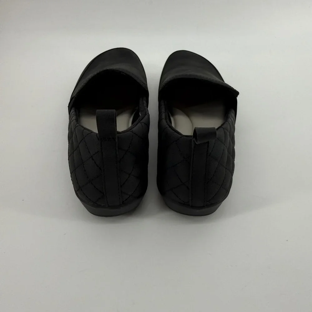 JSport Lisa Black Slip On Loafers‎ Quilted Memory Foam Womens 8 S5LSA01